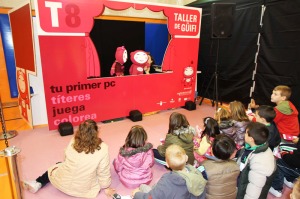 G�ifi, la mascota de Sicarm, protagoniza el teatro de t�teres