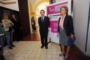 Manuel Escudero junto Josefina Garca en la presentacin del II Workshop