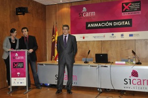 Luis Martnez Atienza, secretario general de la Consejera de Economa y Hacienda, entreg los premios