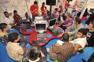 Cartagena- Taller de internet para adultos ( Escuela Taller Lpez Pinto II)