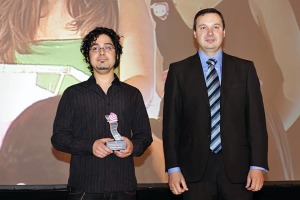 Jorge Morais, primer finalista del VI Concurso Animaci�n Digital en 3D y D. Diego Pedro Garc�a Garc�a, director general de Telecomunicaciones y Sociedad de la Informaci�n
