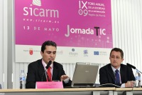 De izquierda a derecha, D. Juan Carlos Sacrist�n y D. Onofre Molino Diez.