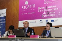 De izquierda a derecha, D�a. Mar�a Teresa Casado Cadarso, D. Santiago Farr� Tous y D. Jorge Salgueiro.